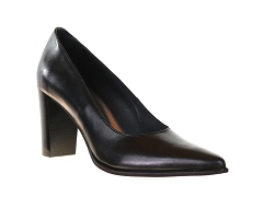  8526<br>Cuir Noir