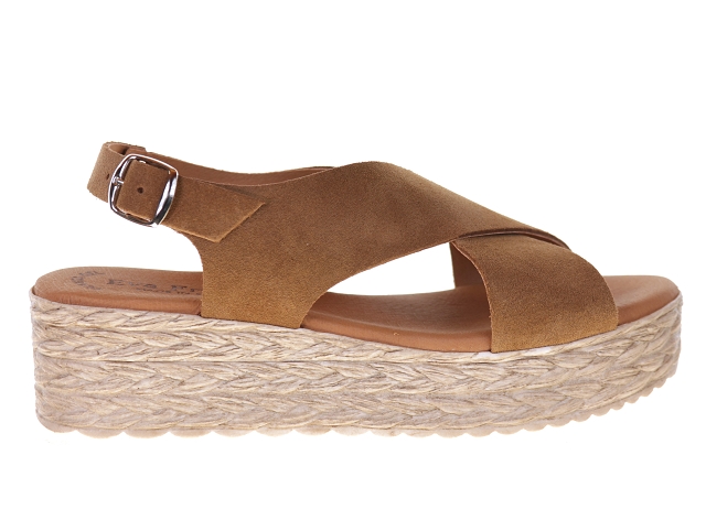 Eva frutos 714 camel3682106_2