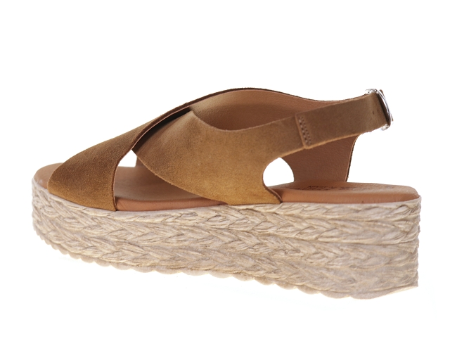 Eva frutos 714 camel3682106_4