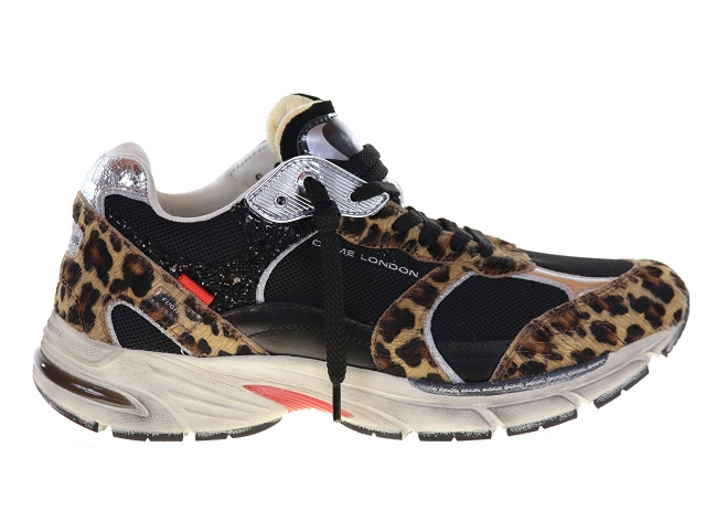 Crime london fugitive 01 leopard3784601_2