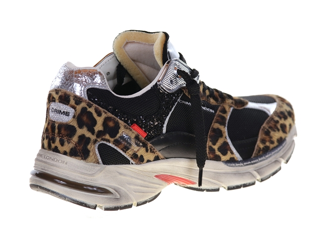 Crime london fugitive 01 leopard3784601_3