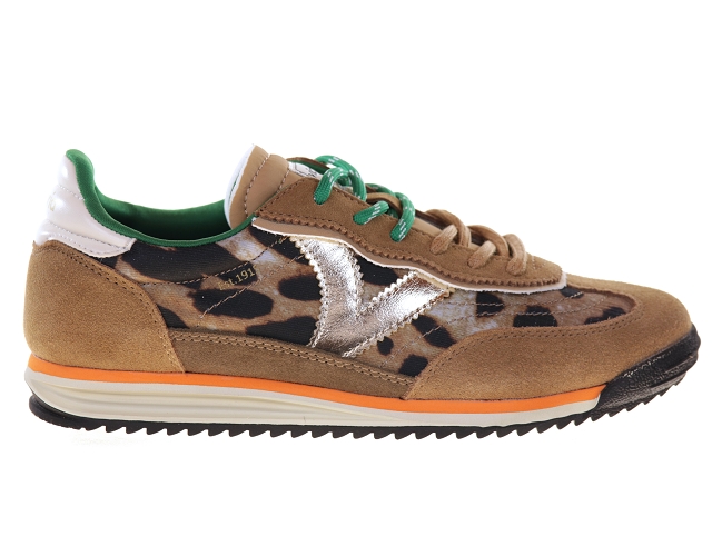 Victoria 1158103 camel3787001_2