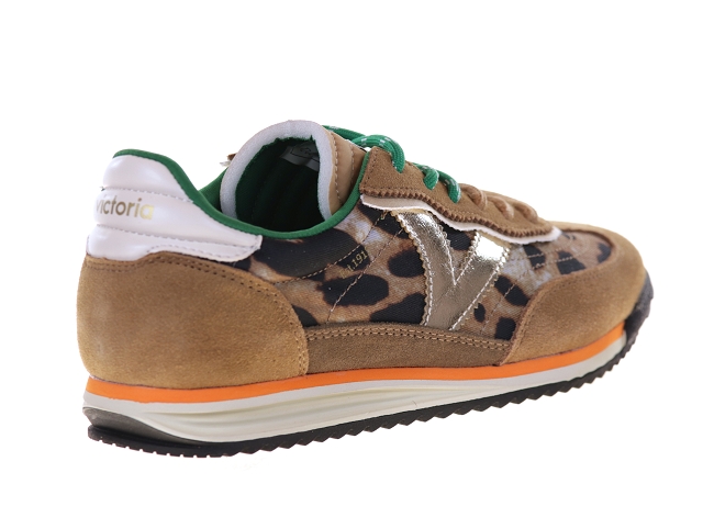 Victoria 1158103 camel3787001_3