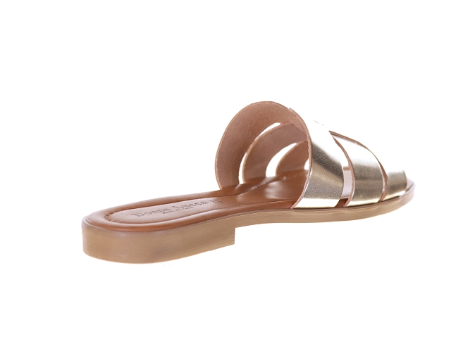 Donna lucca 201 or3799703_3