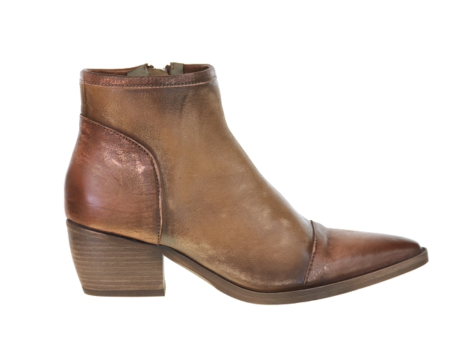 Little...la suite 26025 camel3803203_2