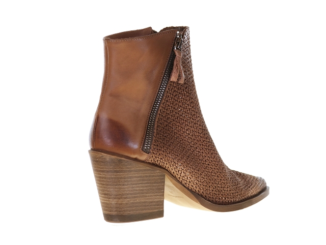 Little...la suite 26031 camel3803301_3