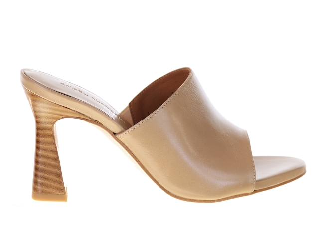 Angel alarcon 26044.077v camel3805502_2