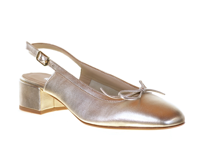 Reqins reese or Cuir