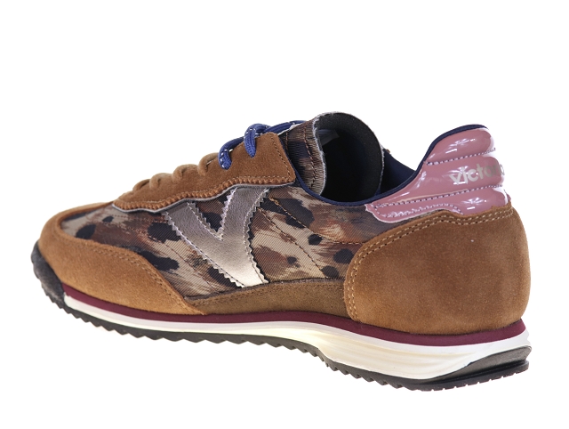 Victoria 1158116 camel3815501_4