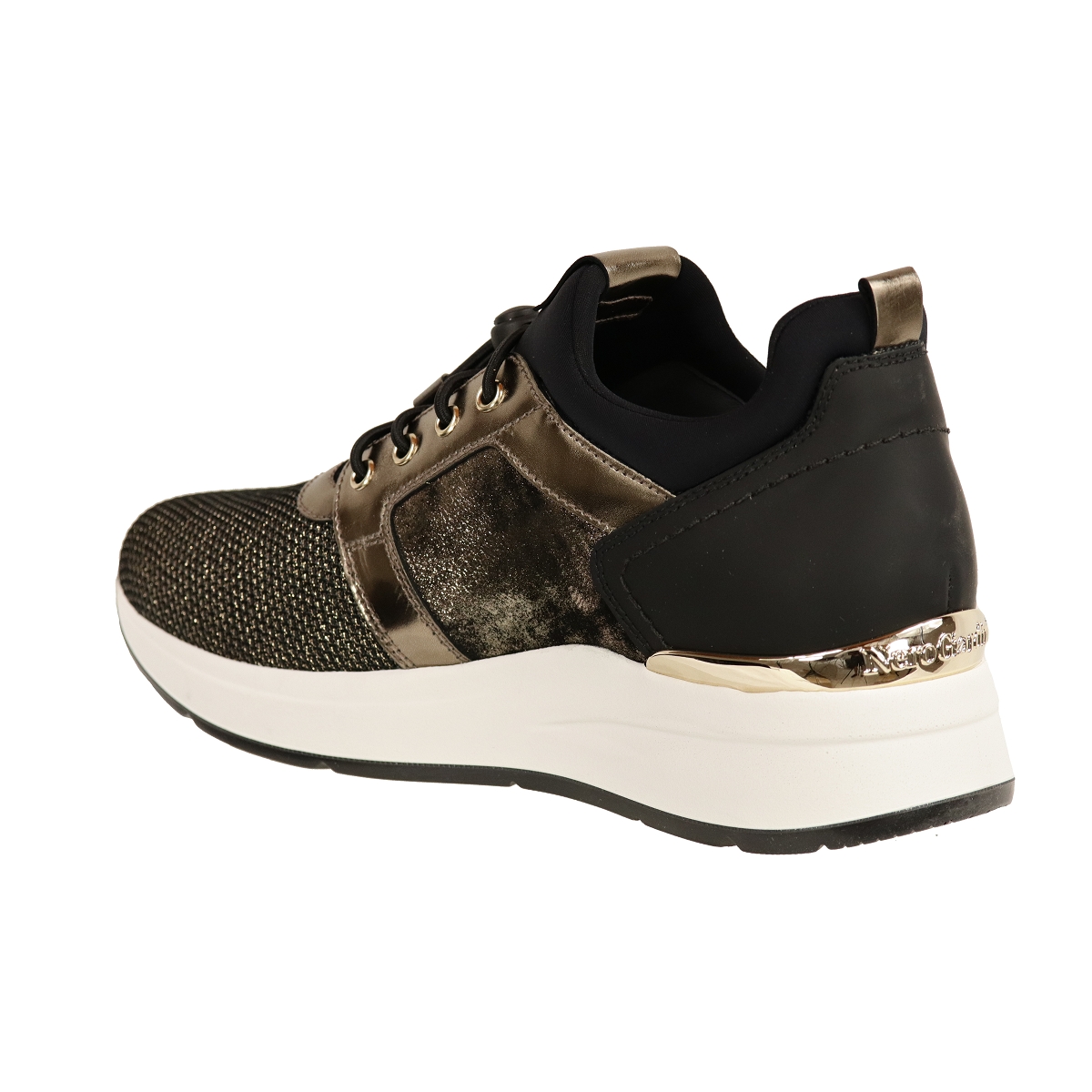 Quoi d'Autre Chaussures Nero giardini baskets mode a908892d or femme